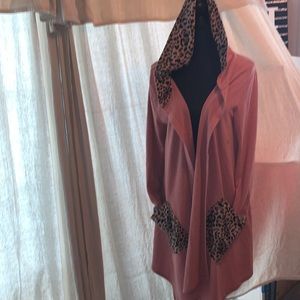 Womens 1X over coat pink cheetah print